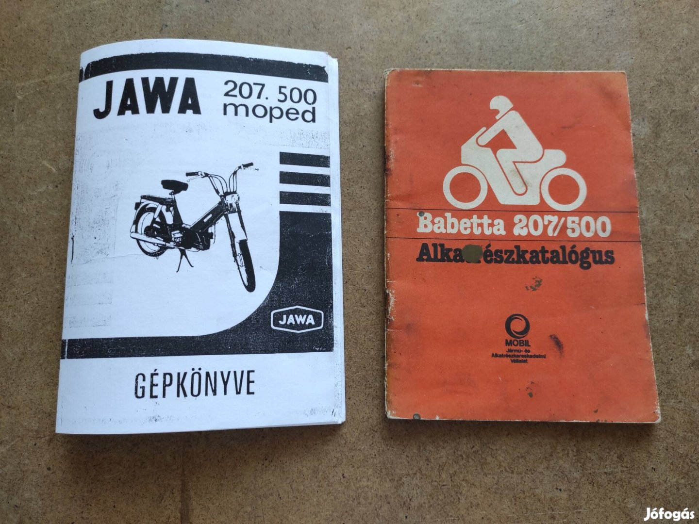Jawa Babetta 207/500 alkatrészkatalógus + gépkönyv