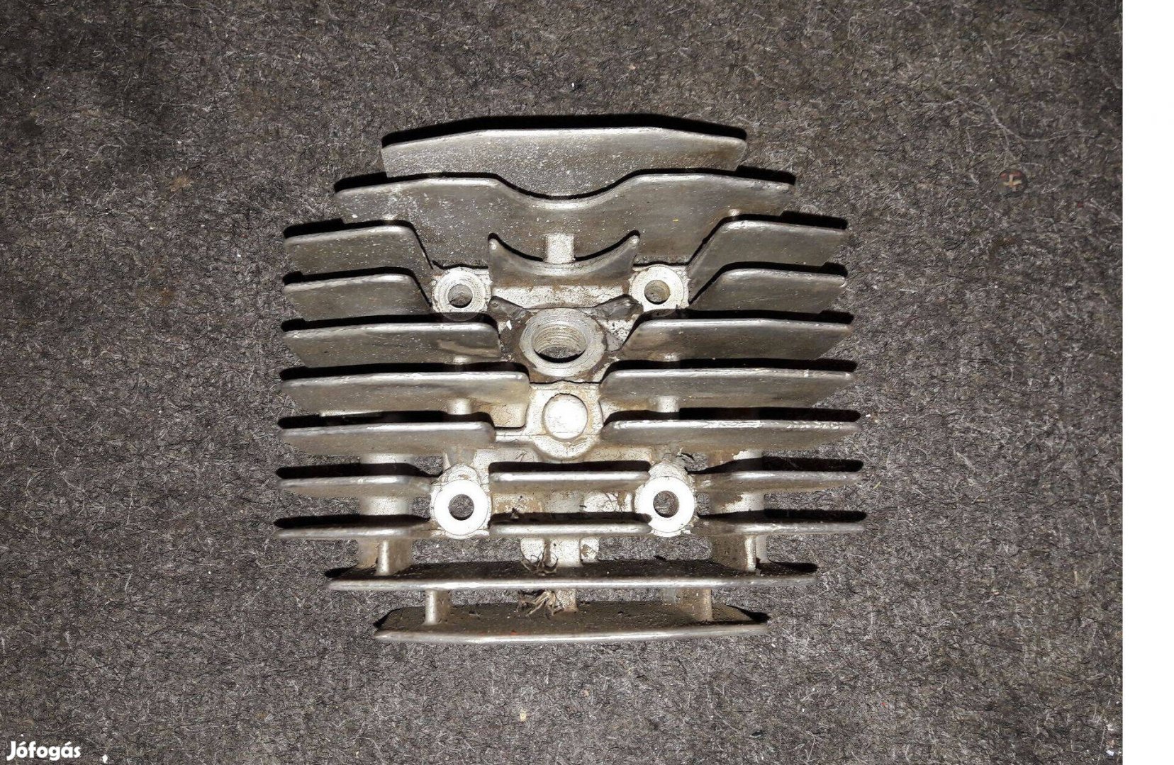 Jawa Babetta 210 hengerfej