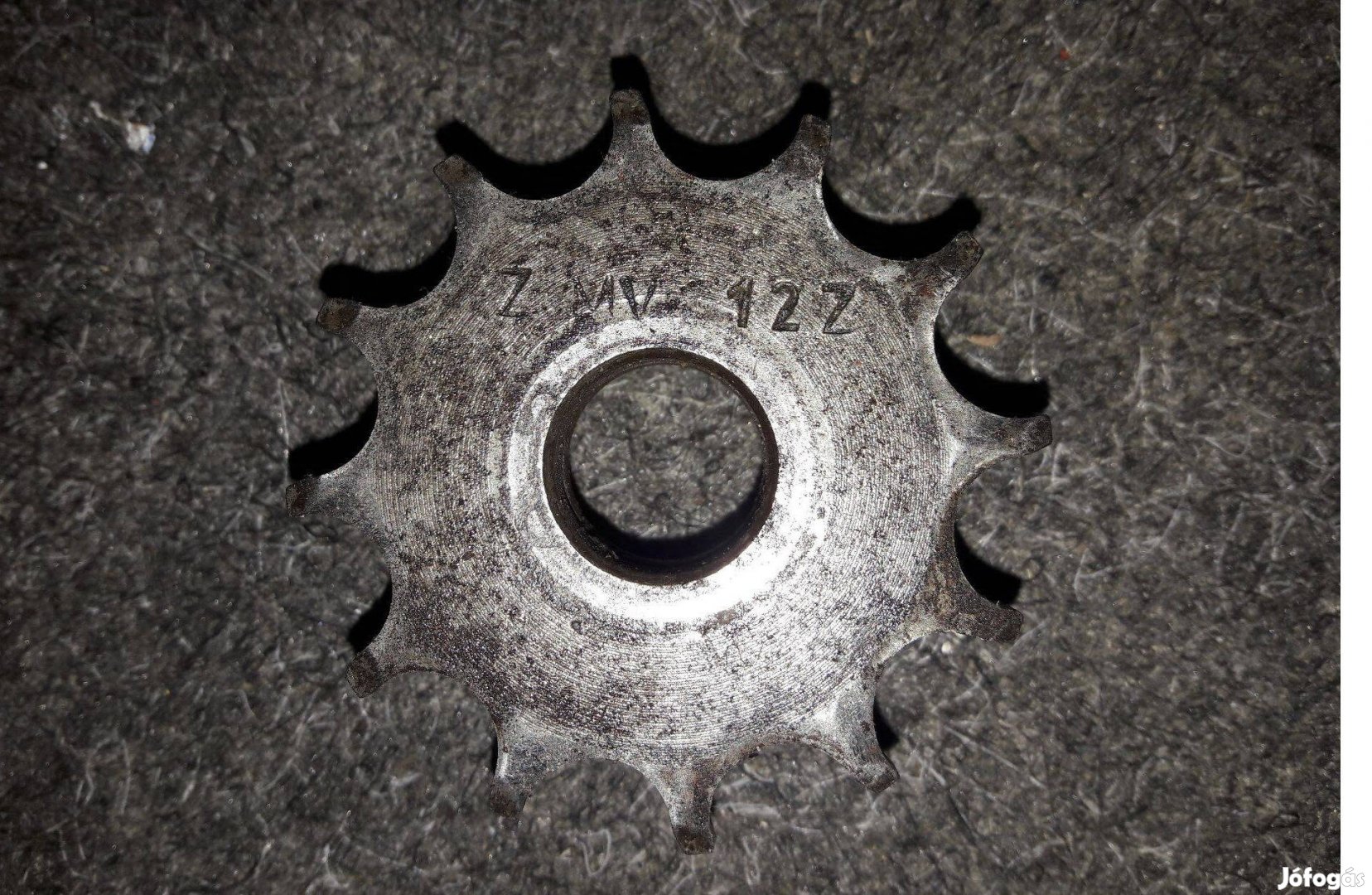 Jawa Babetta 210 kis lánckerék z12