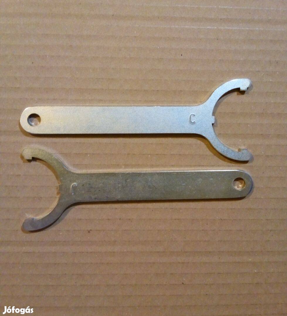 Jawa-CZ kipufogó holender kulcsok