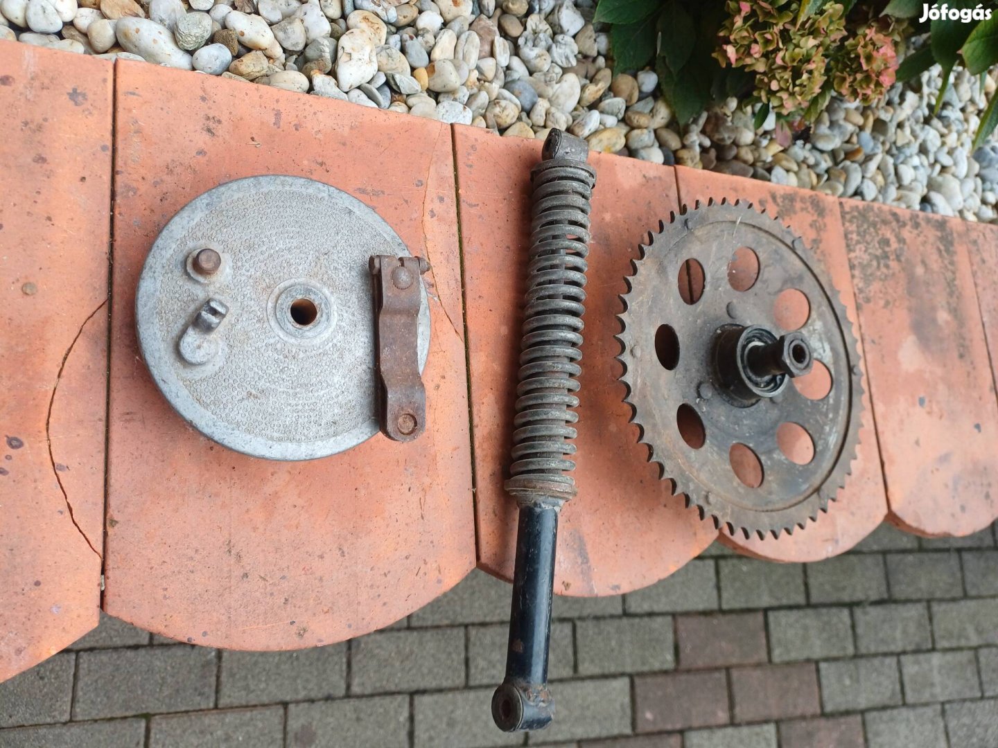 Jawa mustang alkatrész.