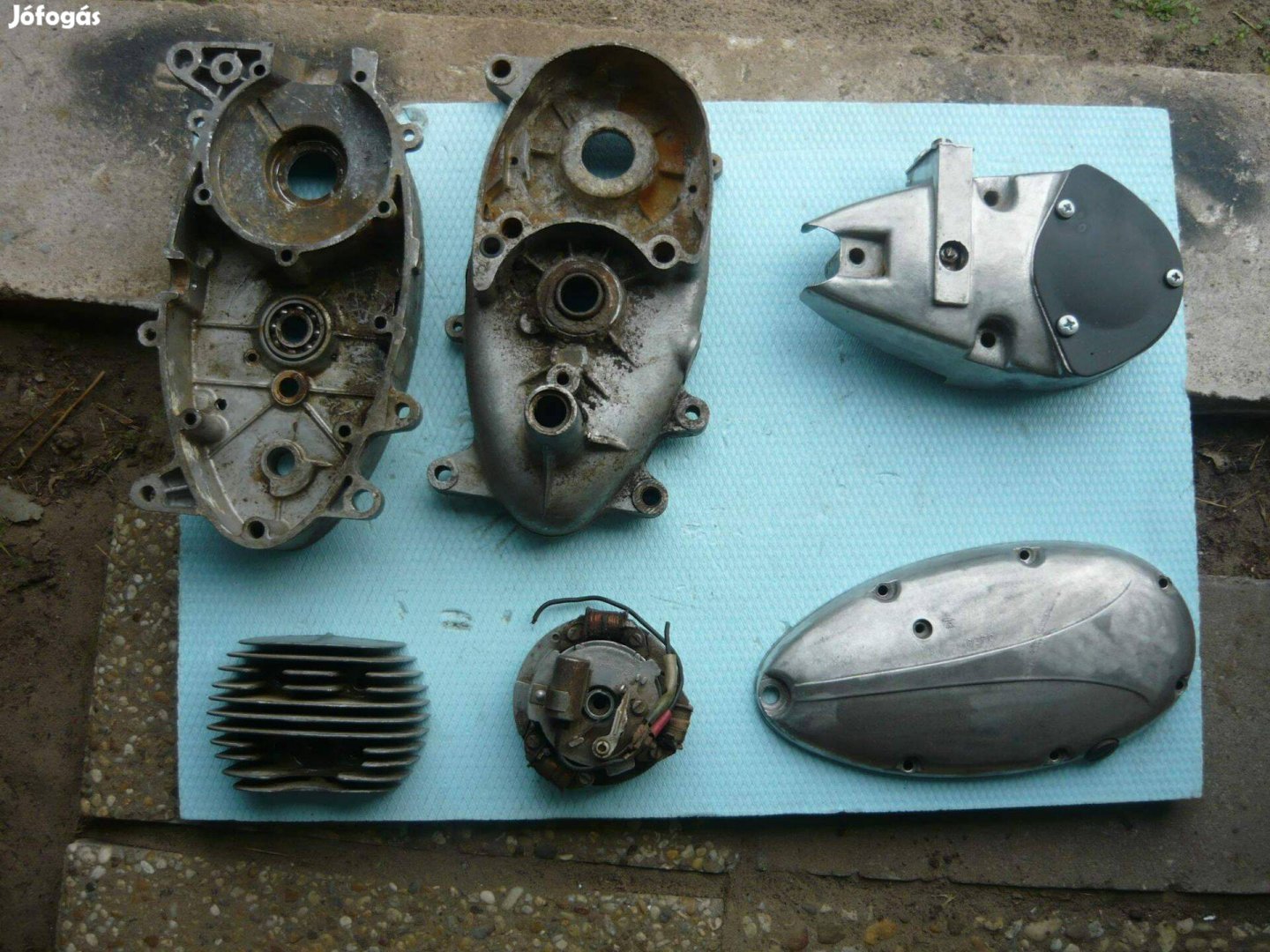 Jawa mustang blokk alkatrészek