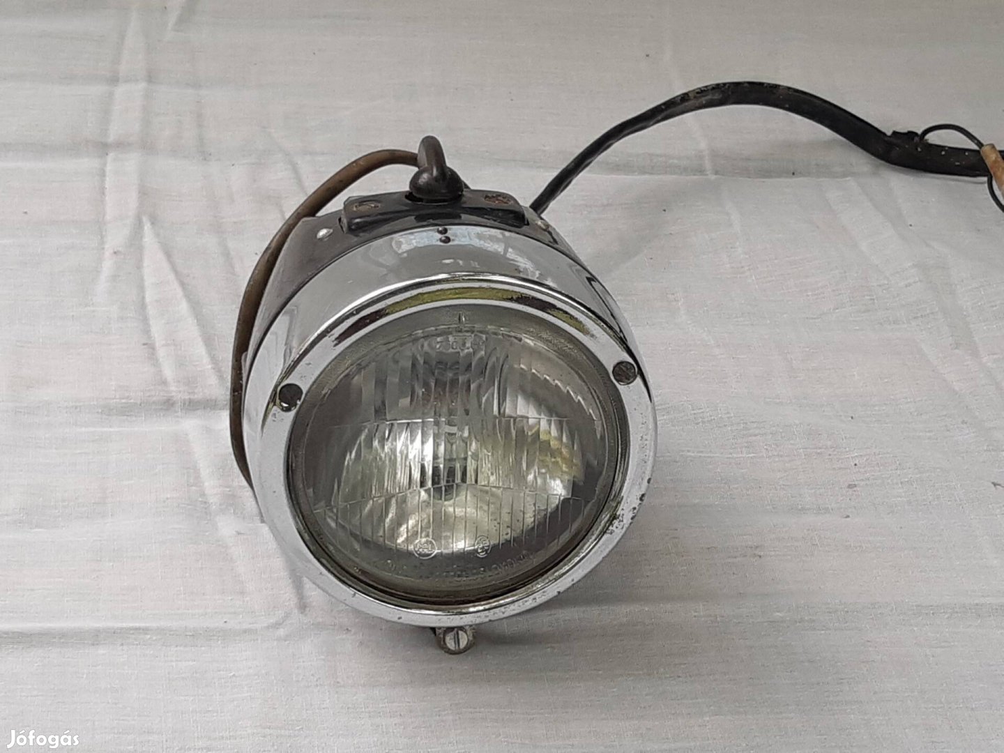 Jawa mustang lámpa