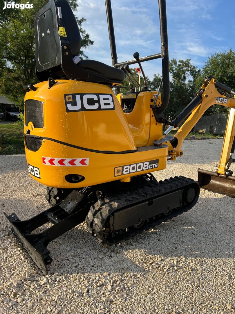 Jcb 1000 kilós minikotró