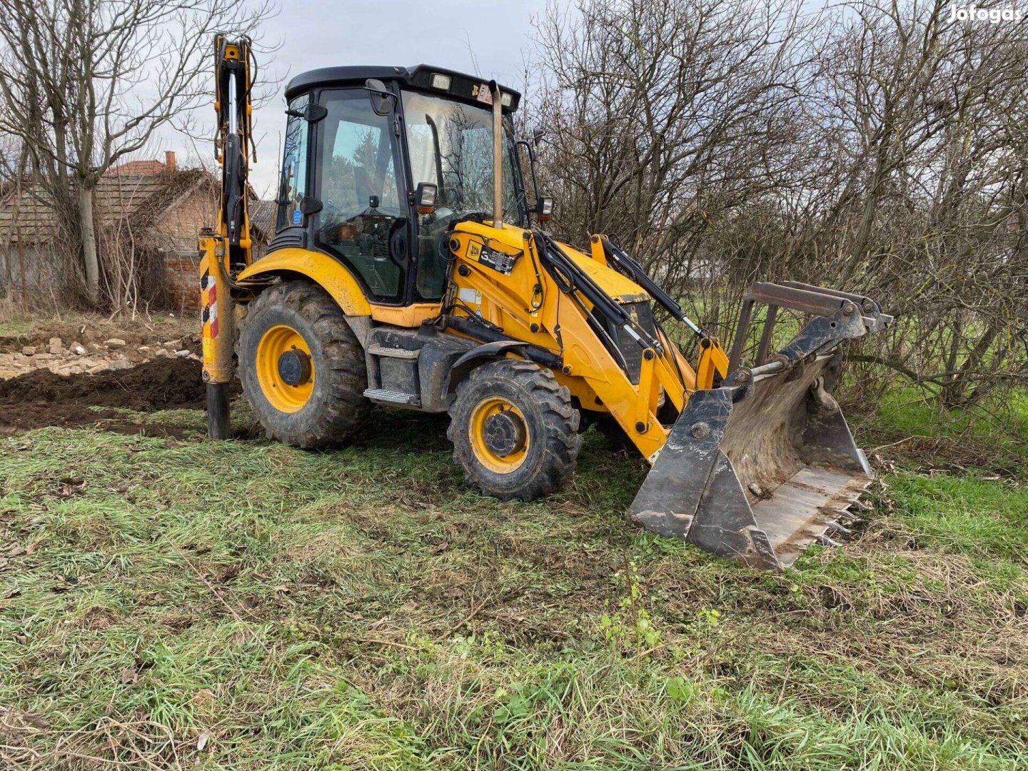 Jcb 3cx kombigép