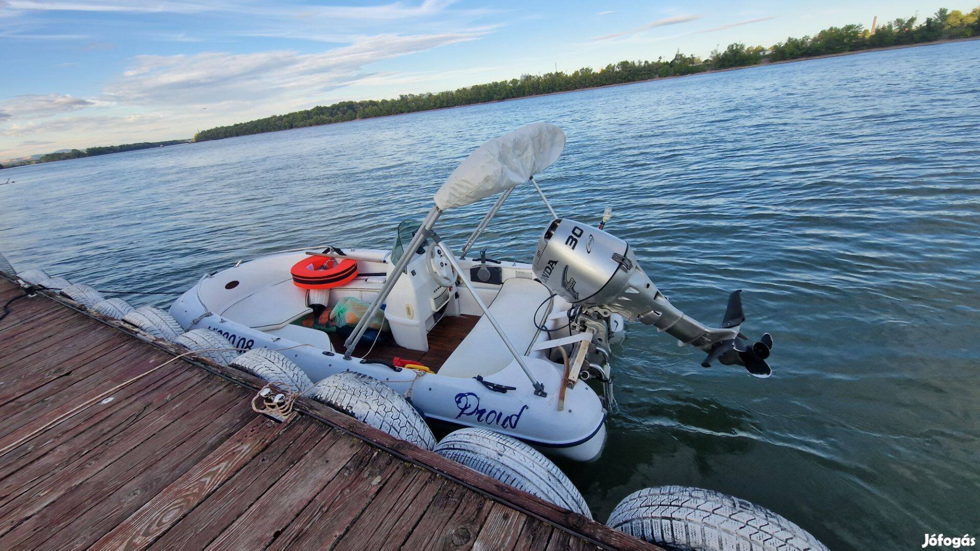 Jeanneau CAP370 Motorcsónak Honda50LE Motorral,Hajólevéllel, 5Személy,
