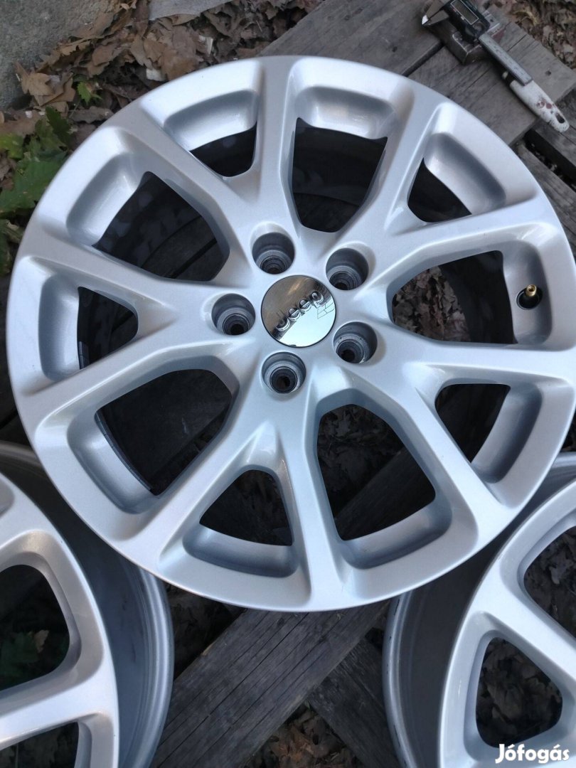 Jeep Cherokee (2014-2018) 17es Alufelni *ár/db