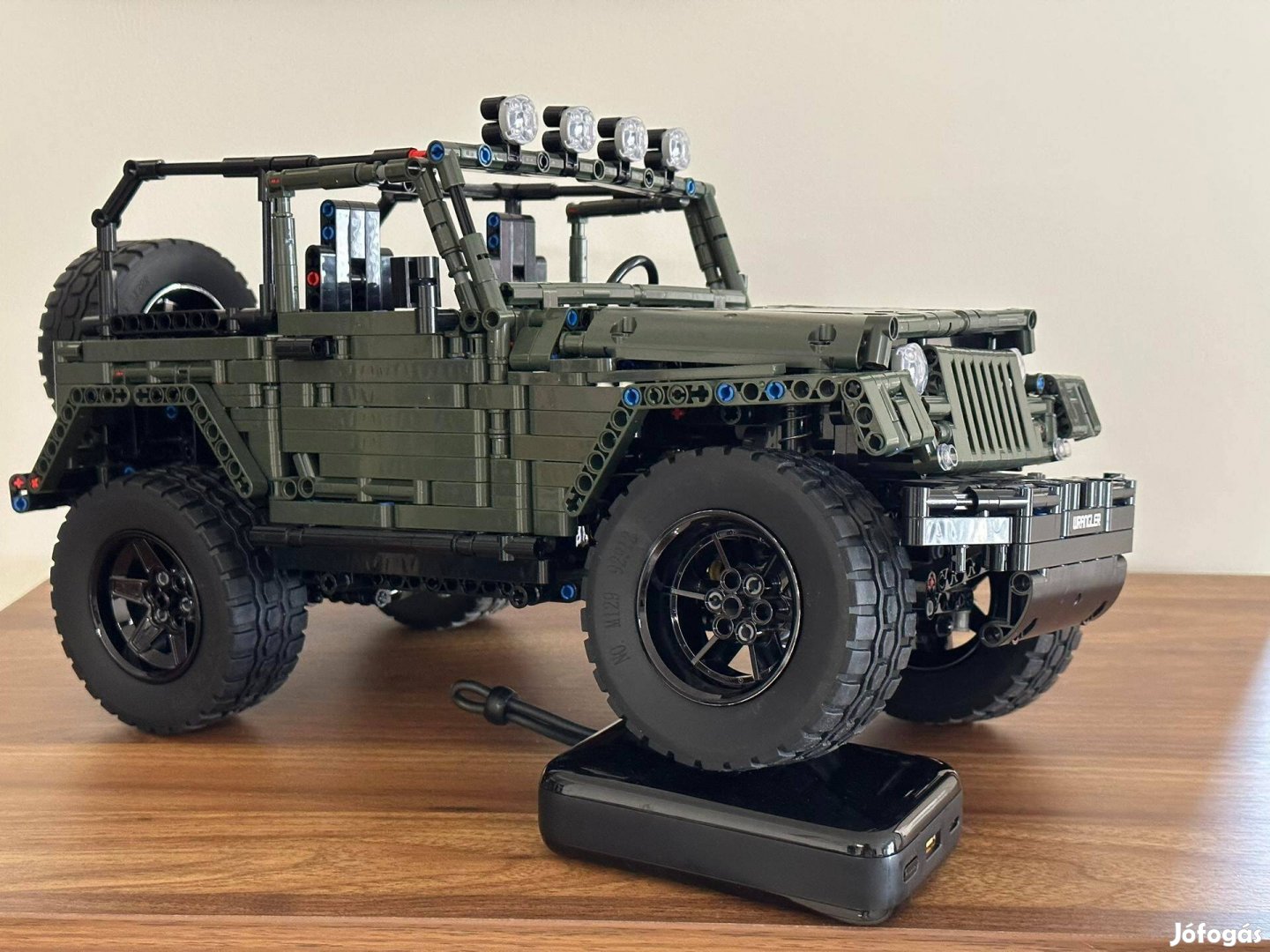 Jeep Wrangler Adventure Lego Technic kompatibilis autó