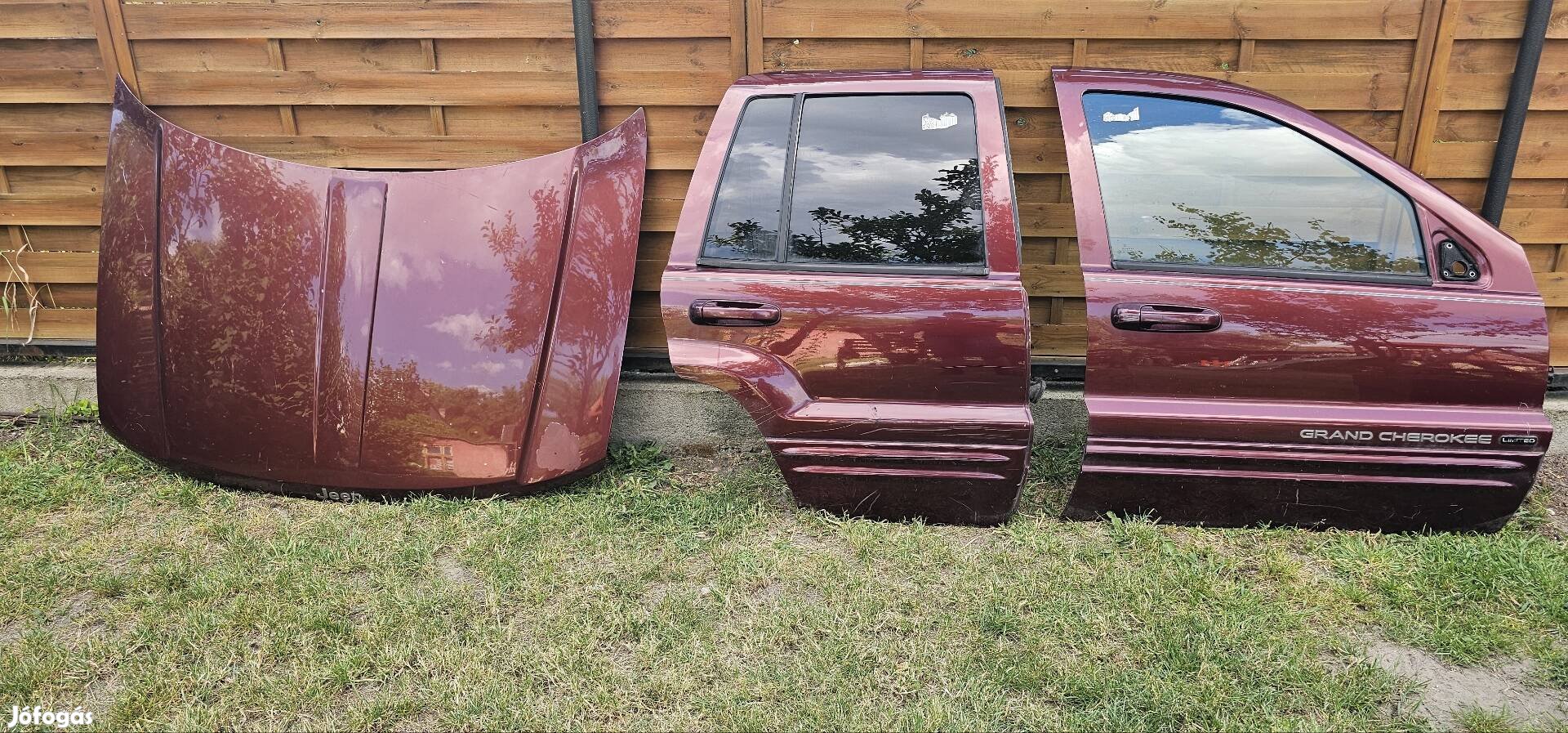 Jeep grand cherokee ajtó motorháztető 