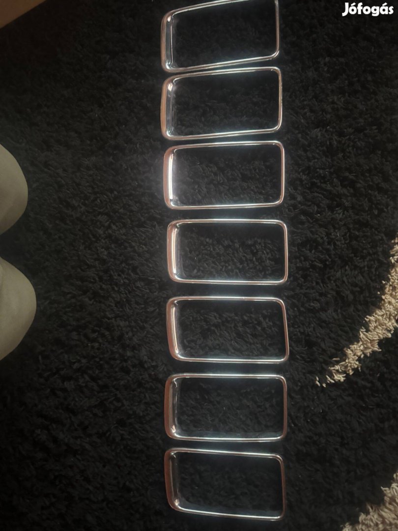 Jeep griil rács betét eredeti króm