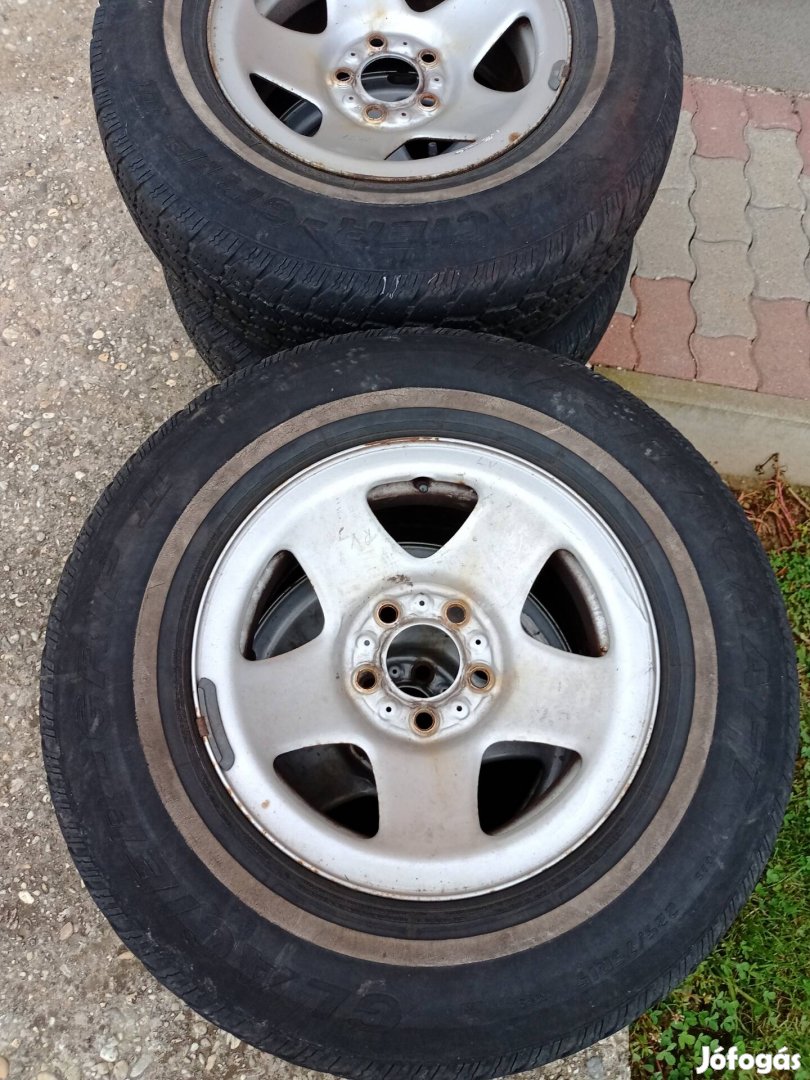 Jeep terepjáró 15" acél felni 