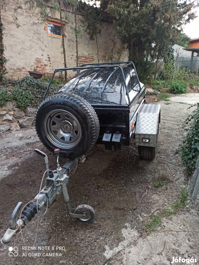 Jeep utánfutó