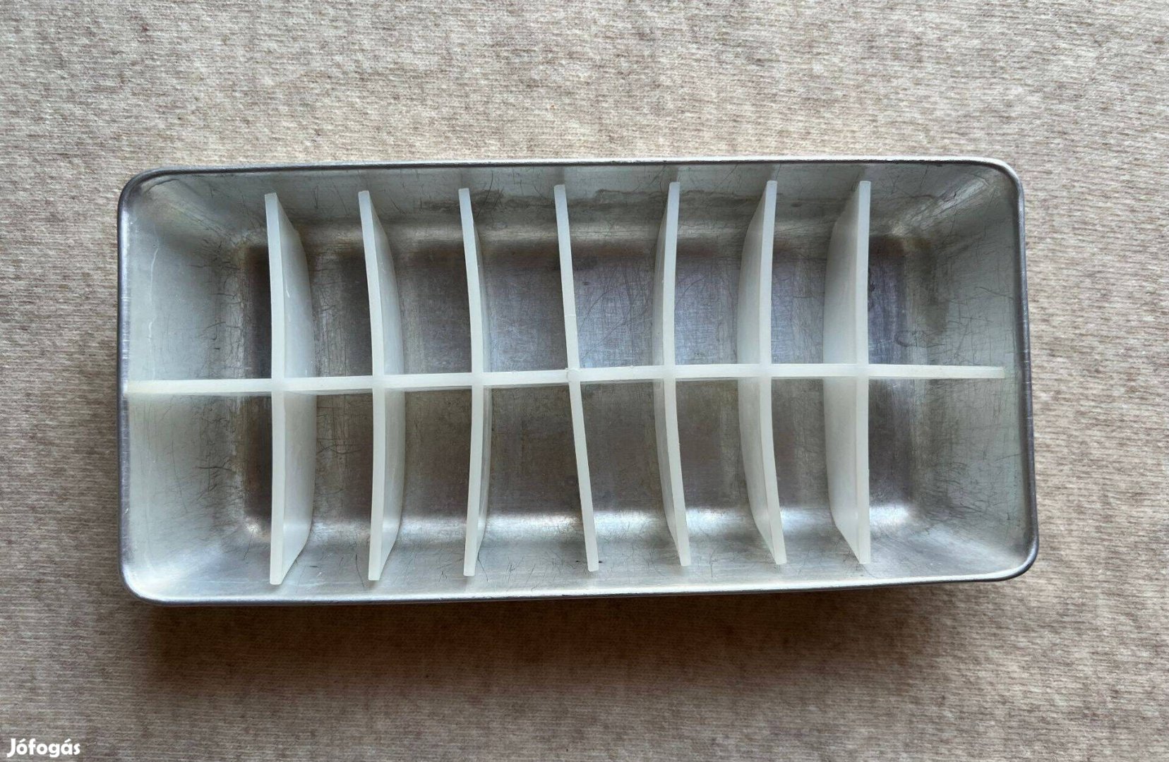 Jégkockatartó készítő 1db