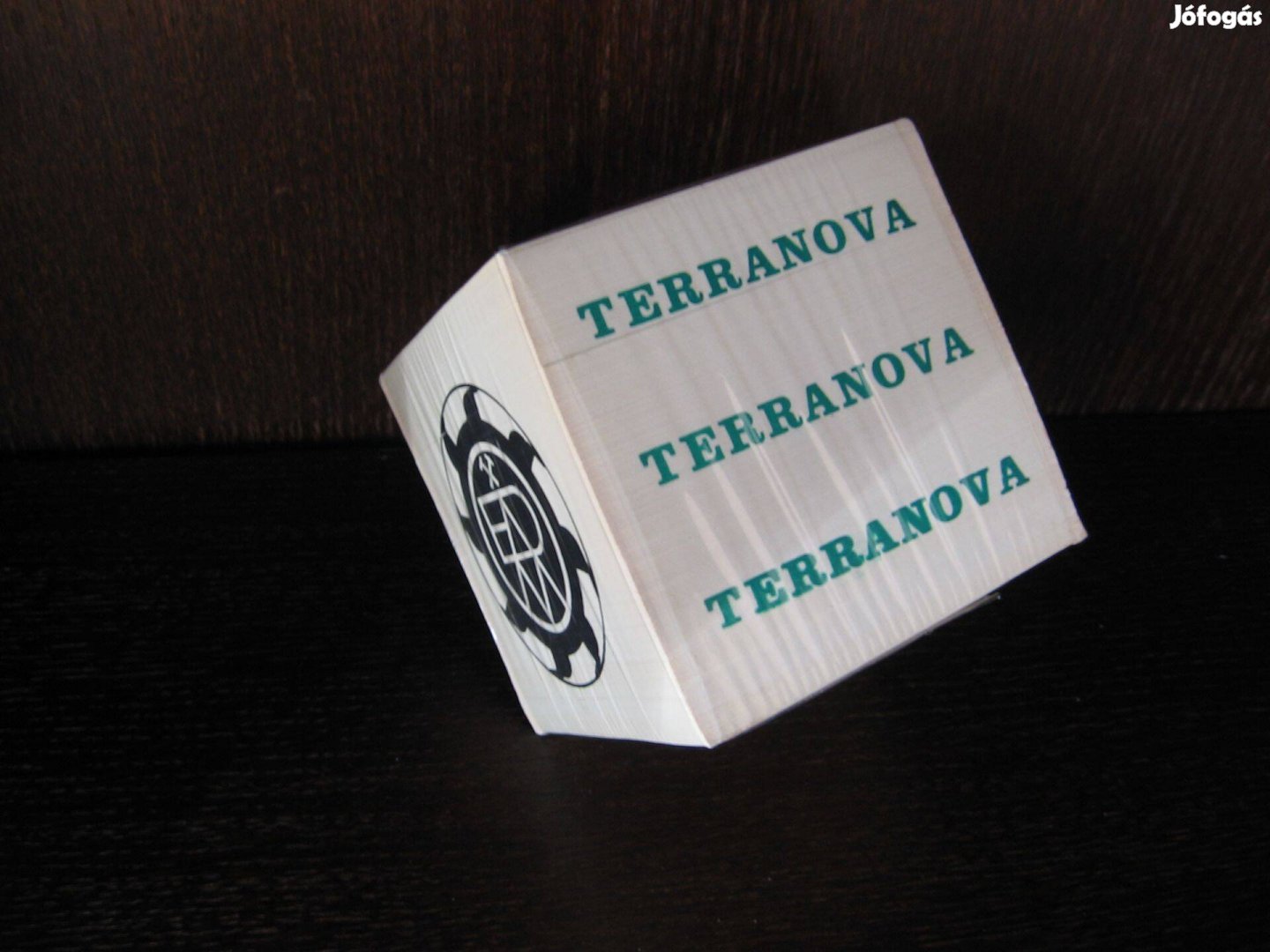 Jegyzetlapok kockatömbben 2