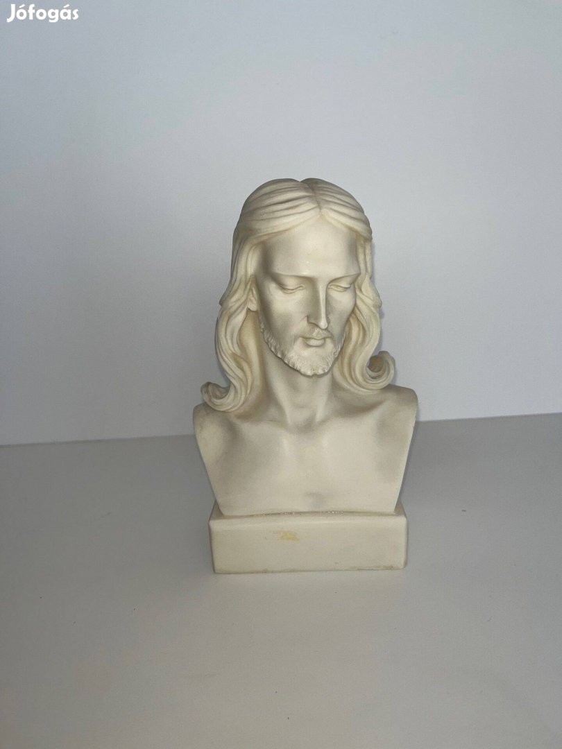 Jézus szobor, márvány 17,5 cm magas