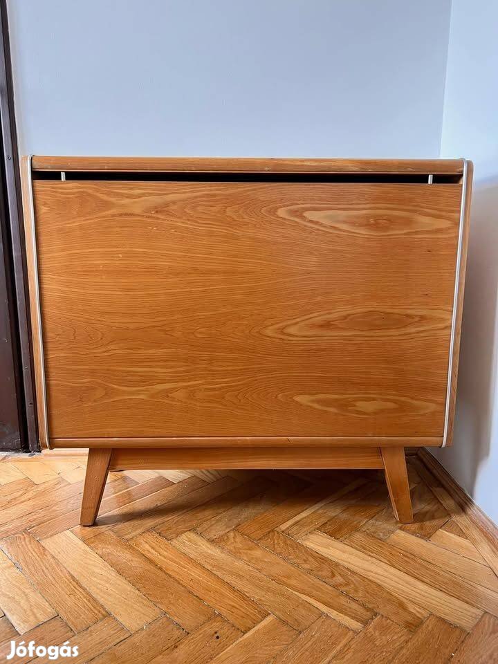 Jitona cseh mid-century komód / ágyneműtartó