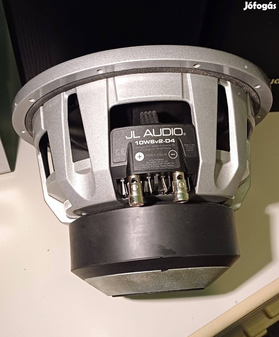 Jl-Audio 25cm-es autós subwoofer szivacsperemet javítani kell