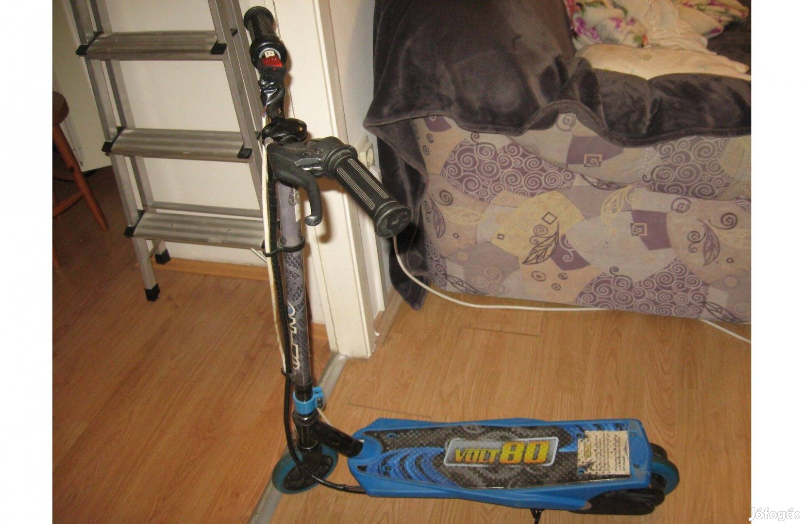 Jó Zinc Volt 80 80W-os Elektromos Roller Scooter Max 70kg 12V Akku kel