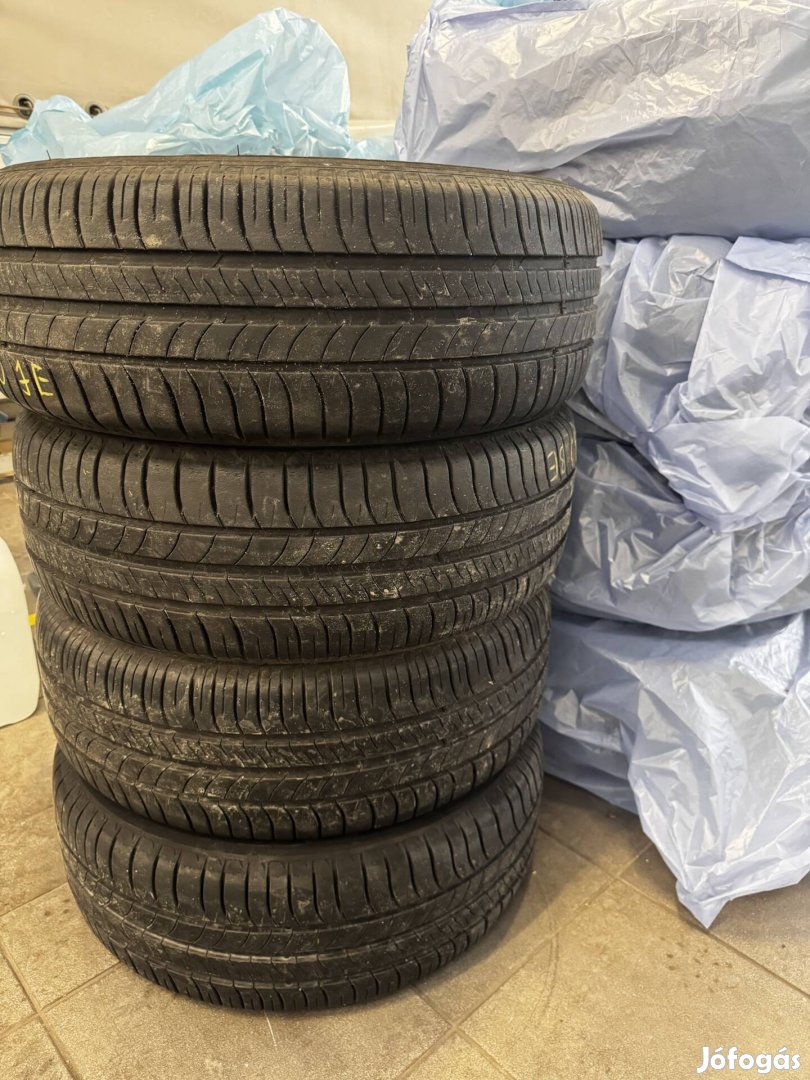 Jó állapotú 19555 R16 Michelin nyári gumiabroncs garintúra