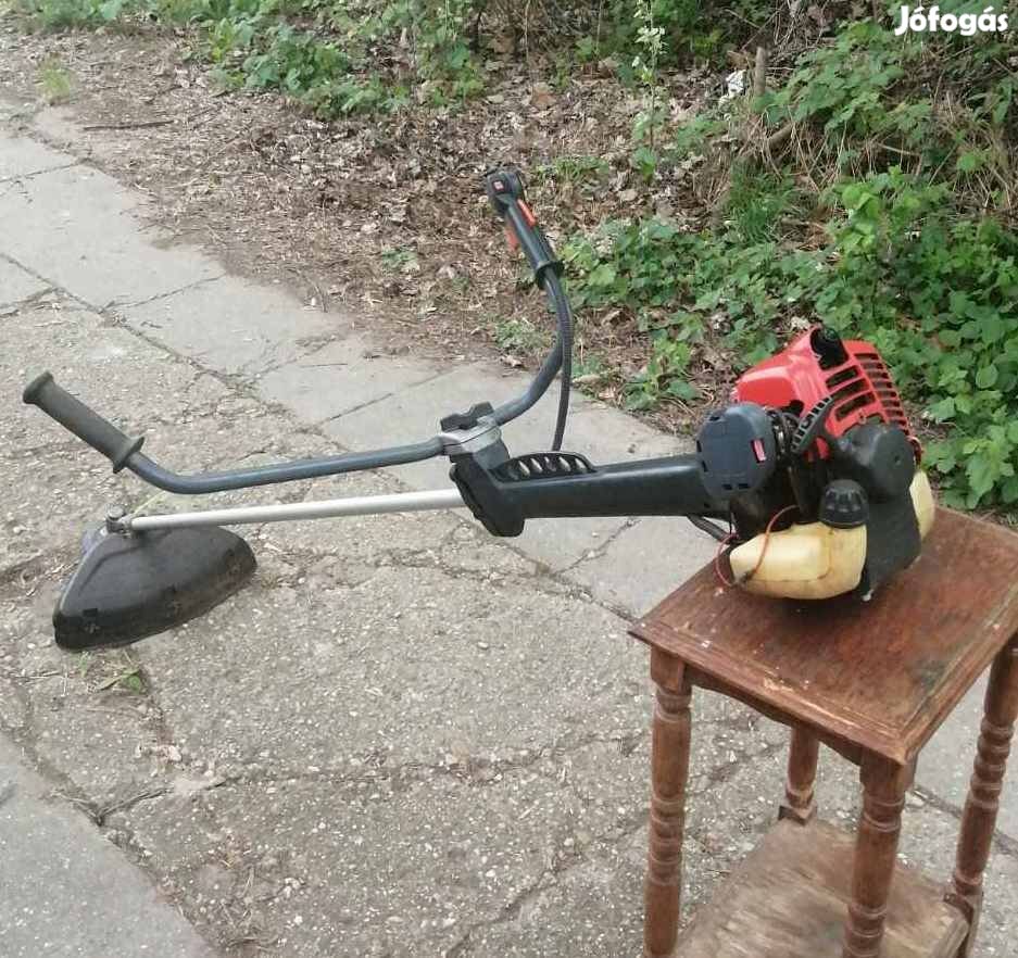 Jó állapotú Castelgarden fűkasza szervizelve eladó