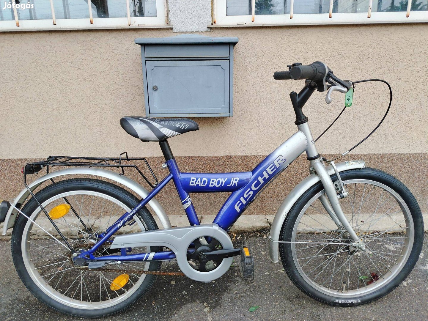 Jó állapotú Fischer 20" gyerek agyváltós kontrafékes kerékpár! (10)
