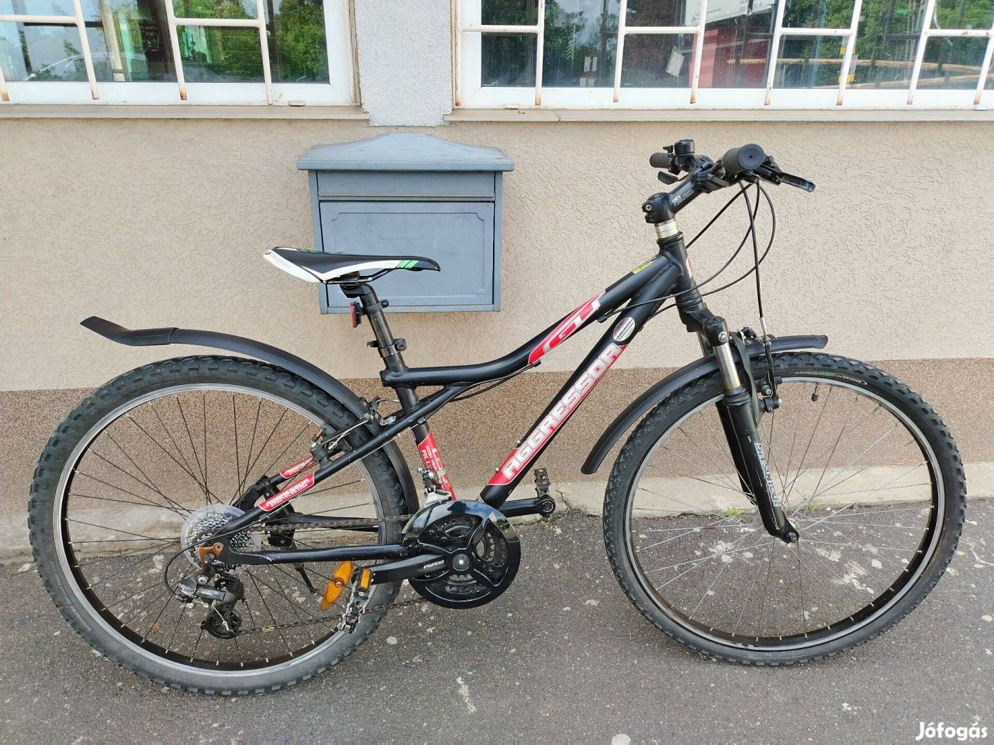 Jó állapotú GT Aggressor 26" Unisex aluvázas kerékpár! (39)