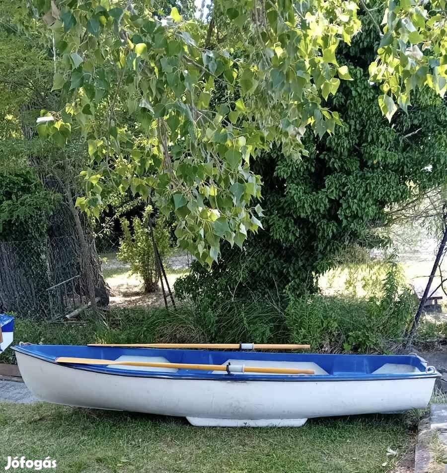Jó állapotú csónak eladó