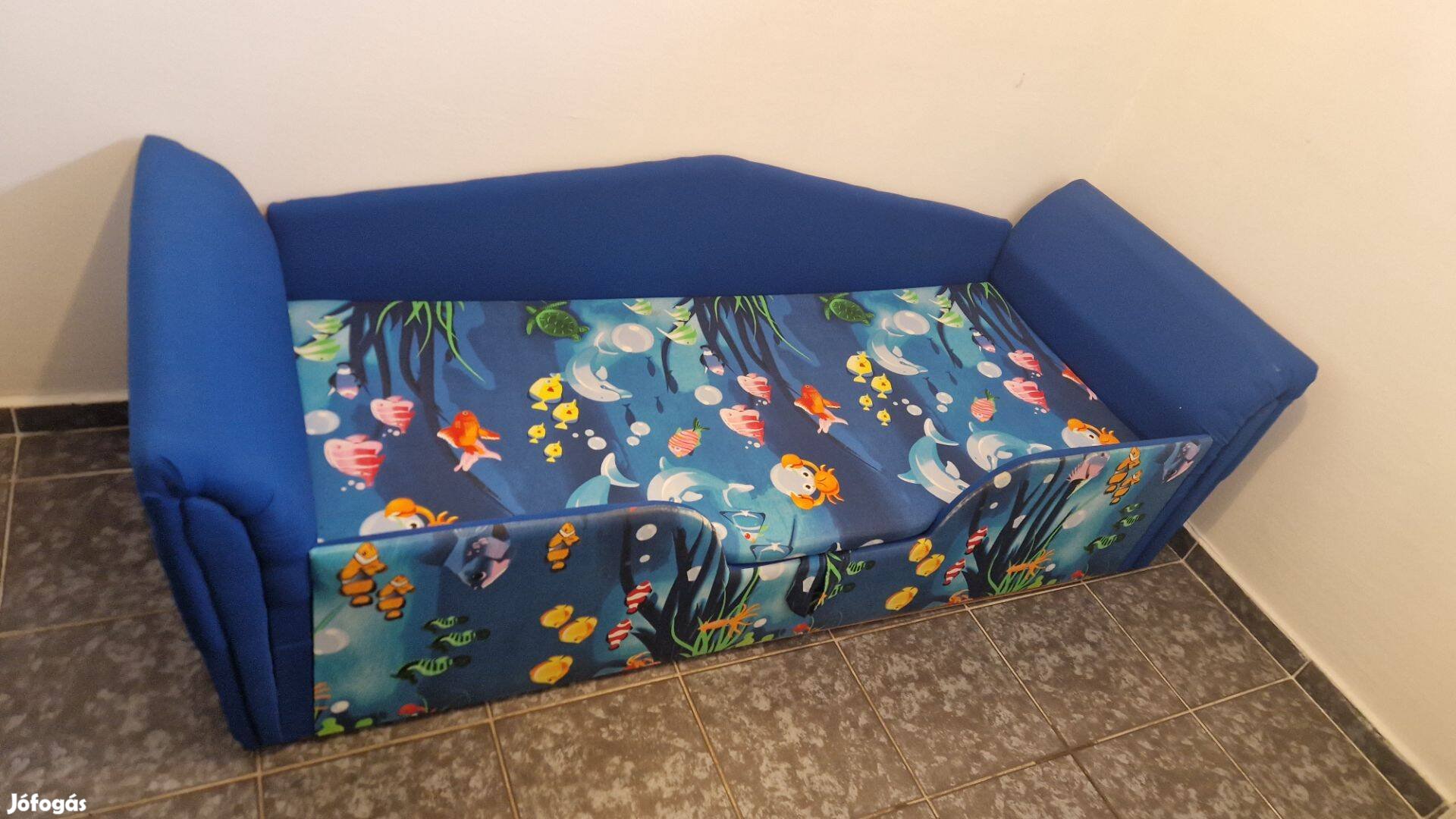 Jó állapotú gyerekágy