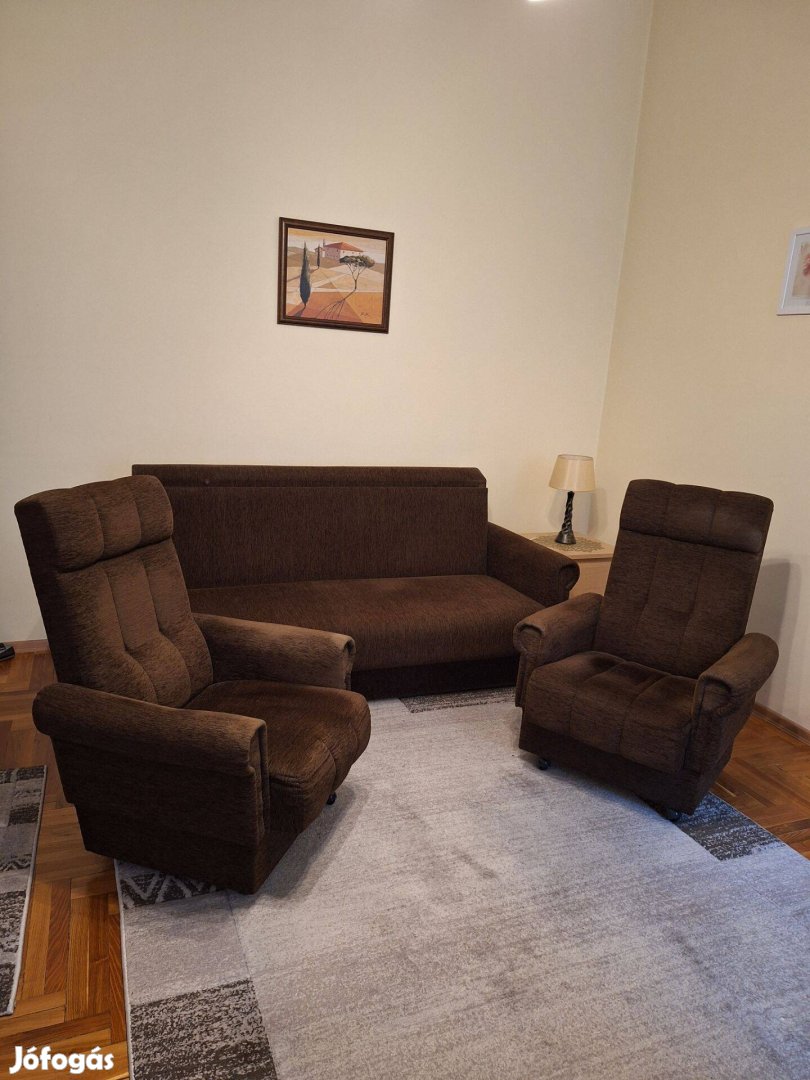 Jó állapotú kanapé és gurulós fotel