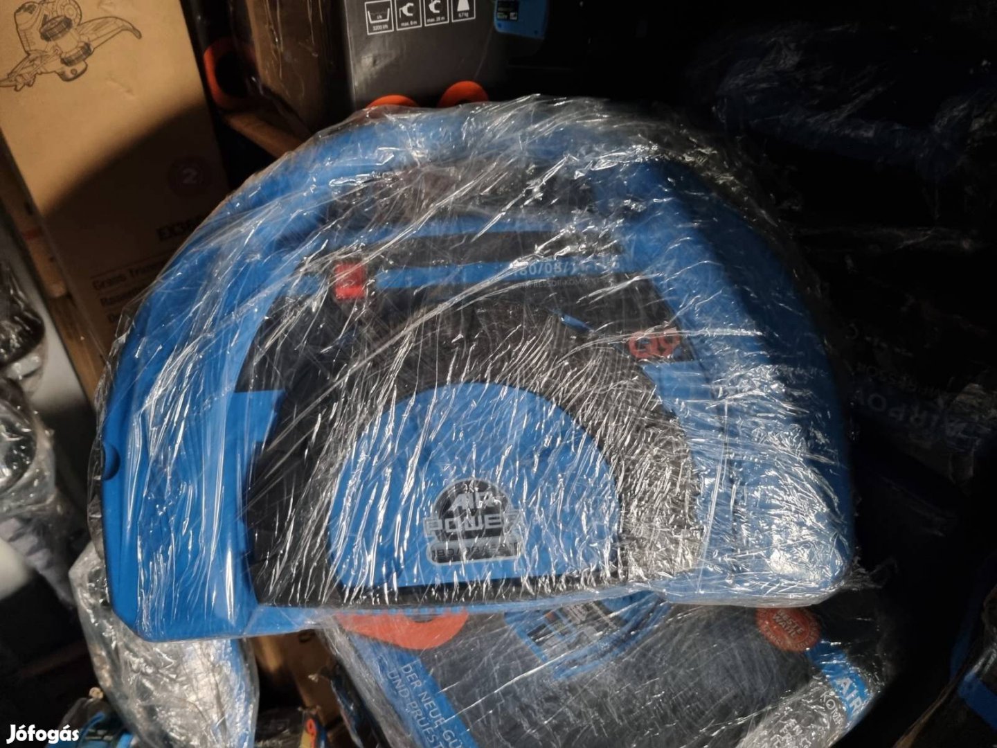 Jó állapotú táskakompresszor szett egyhengeres olajmentes,