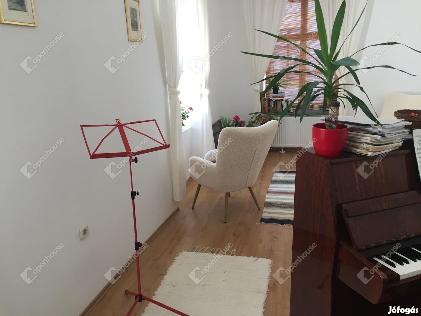 Jó elosztású teljes felújított 31 szobás lakás eladó