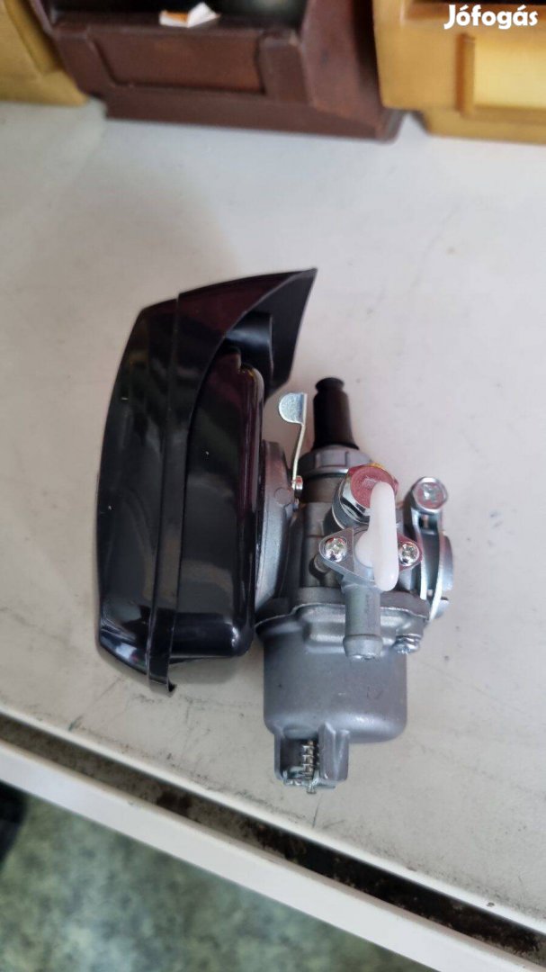Jó minőségű karburátor, 21mm torok mérettel motoros permetezőkhöz