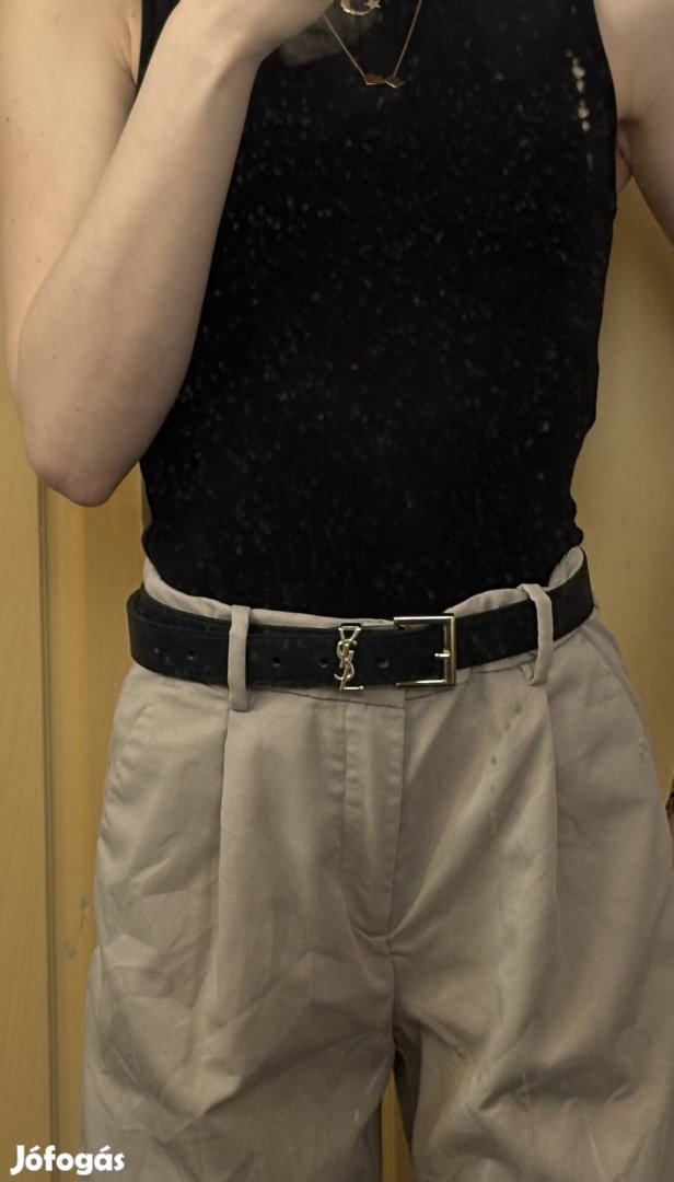 Jó minőségű műbőr öv