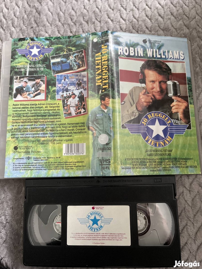 Jó reggelt Vietnam vhs kistok vigjáték zöld.