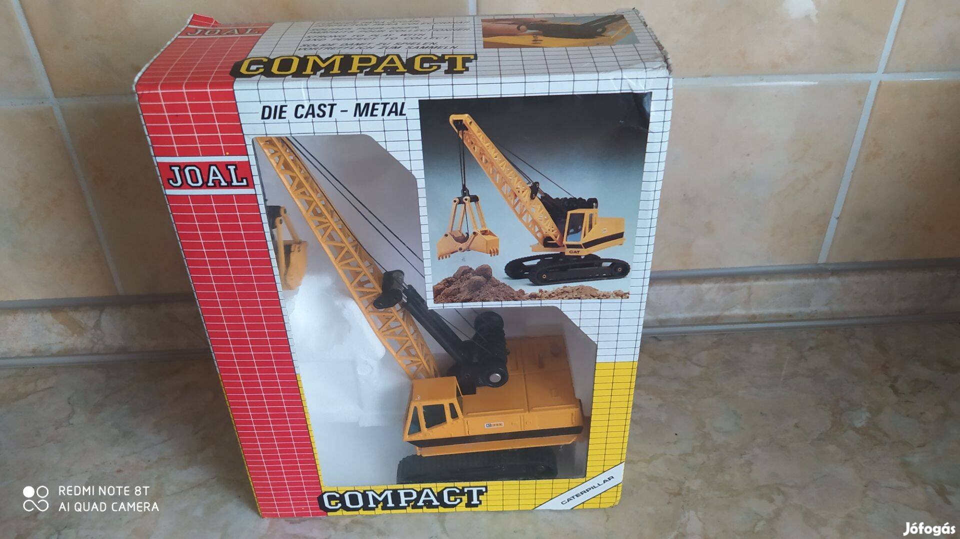 Joal Vintage Compact Caterpillar