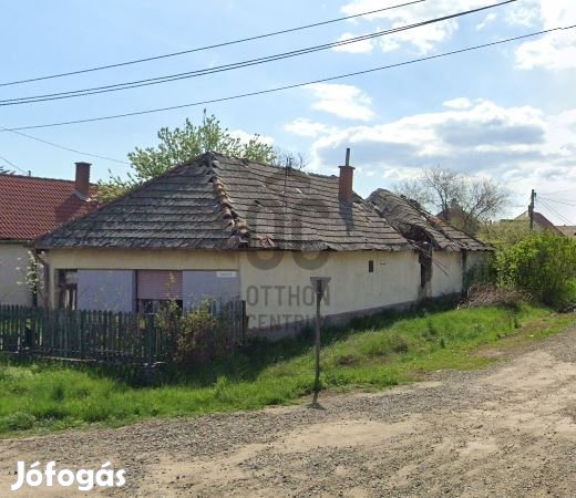 Jobbágyi fő útja mentén telek eladó