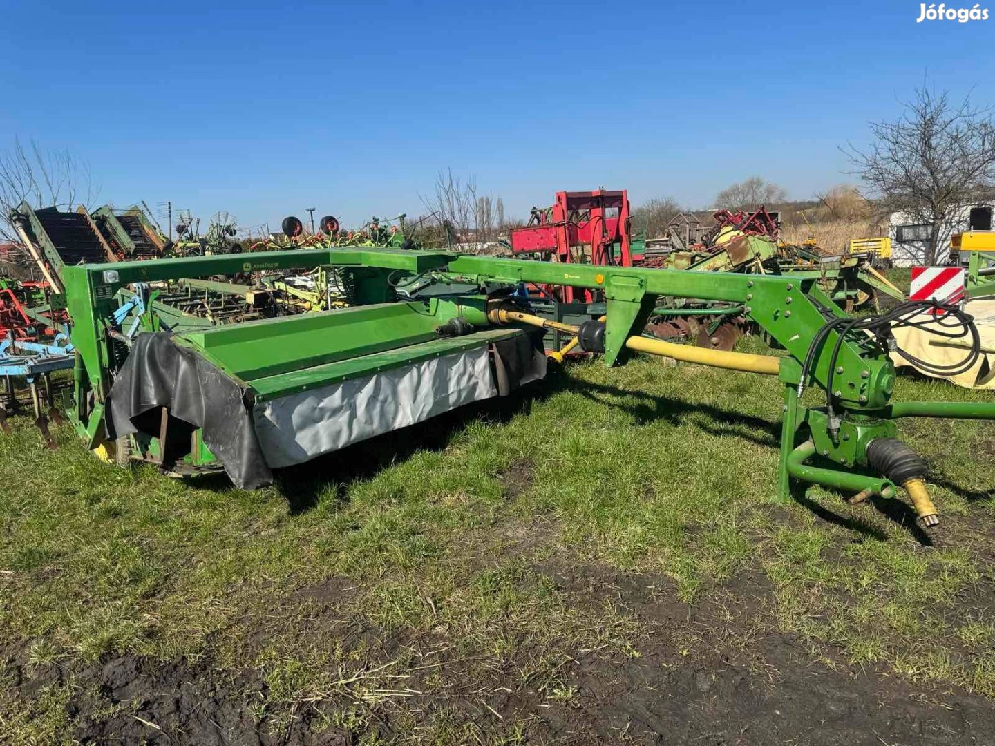 John Deere 1465 , 3 Méteres Vontatott Fűkasza Gumihengeres Szársértő