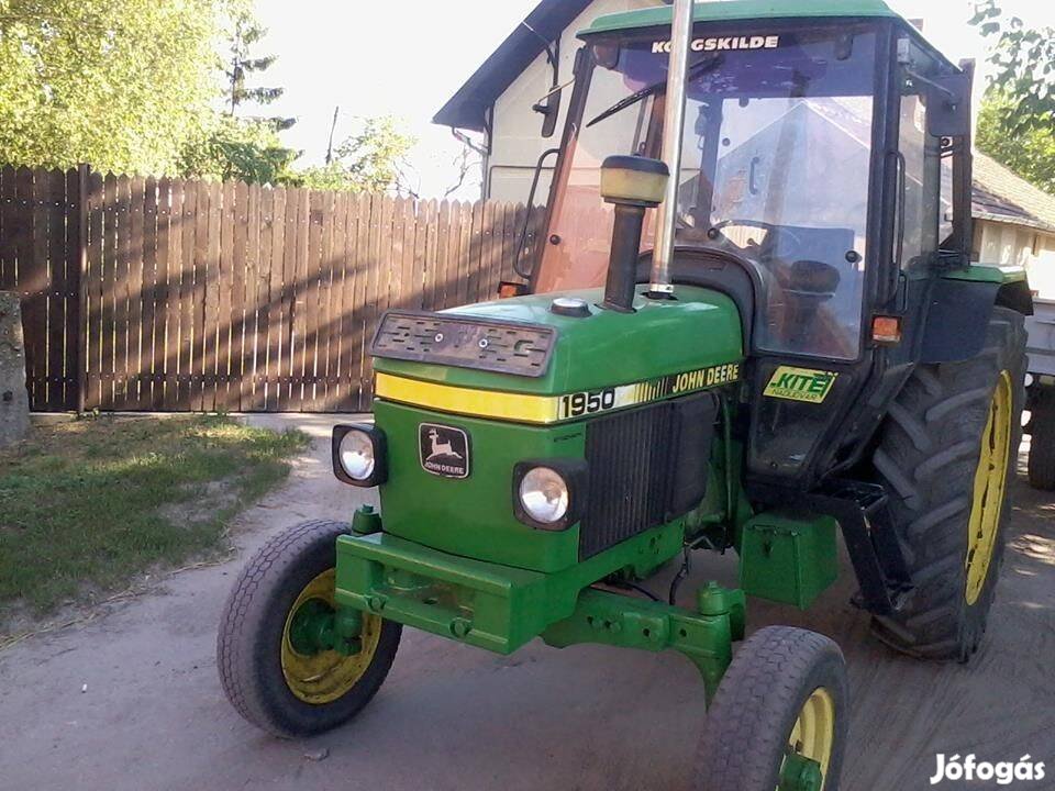 John Deere 3010 típusú traktor