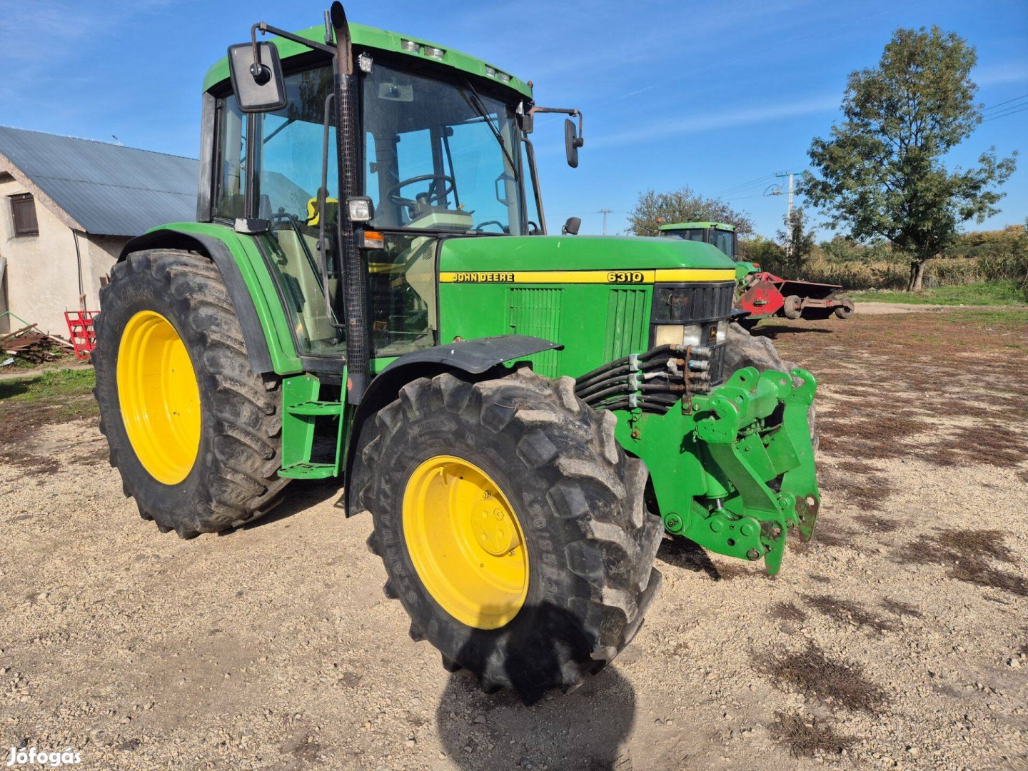 John Deere 6310