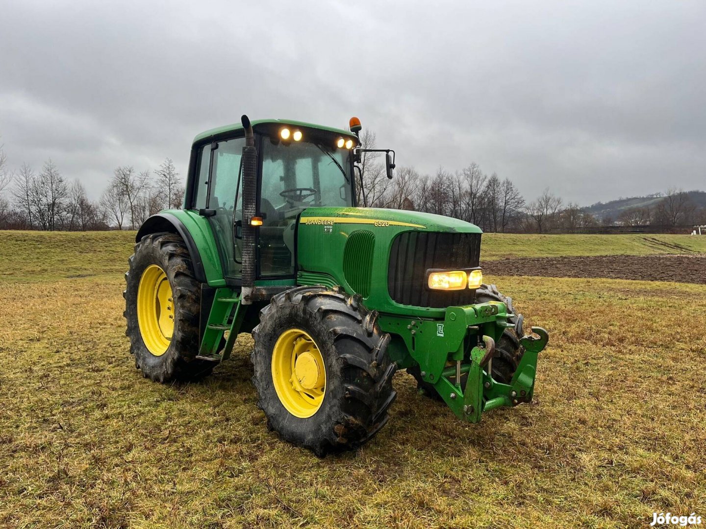 John Deere 6520 traktor