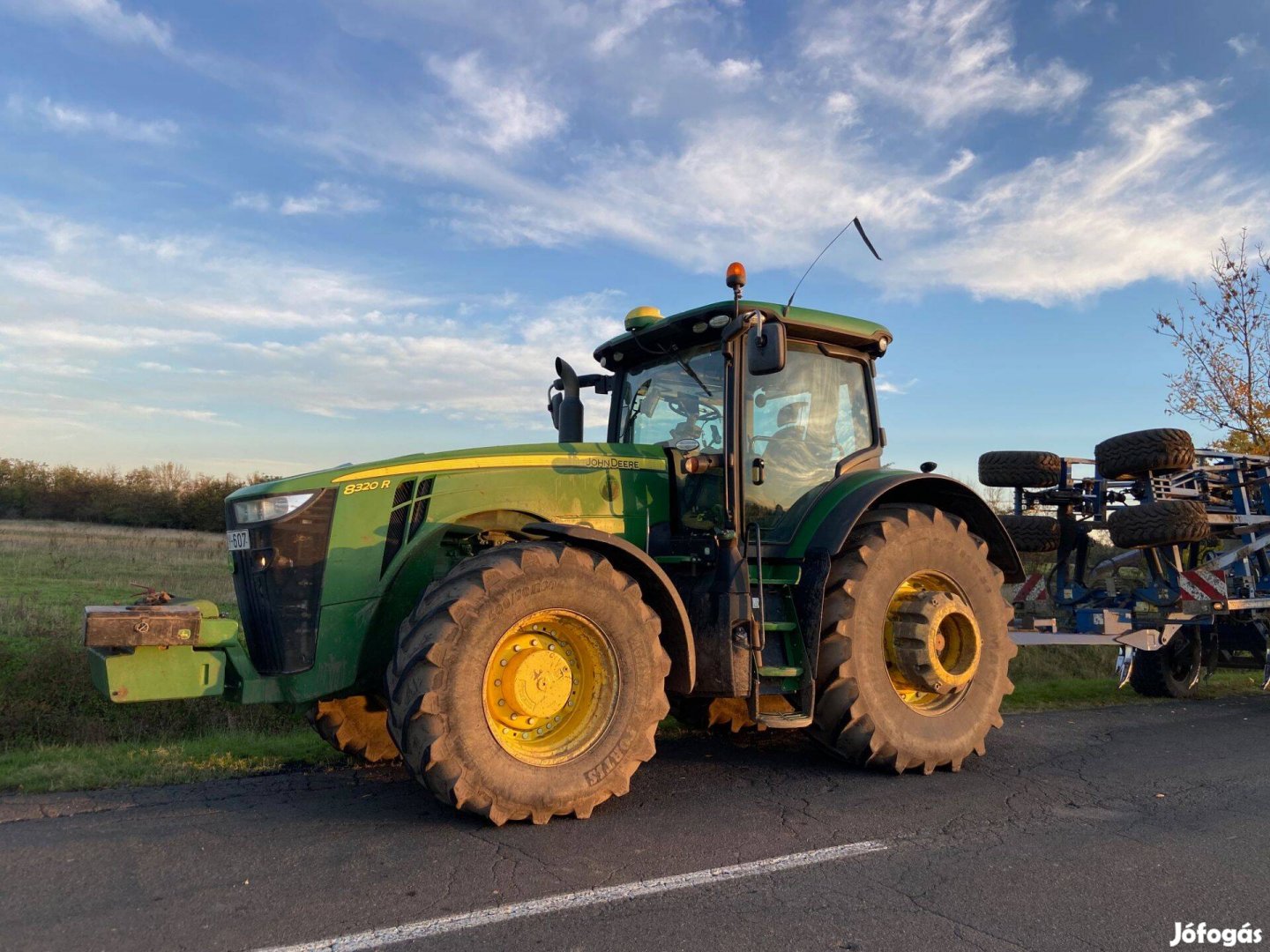 John Deere 8320R traktor