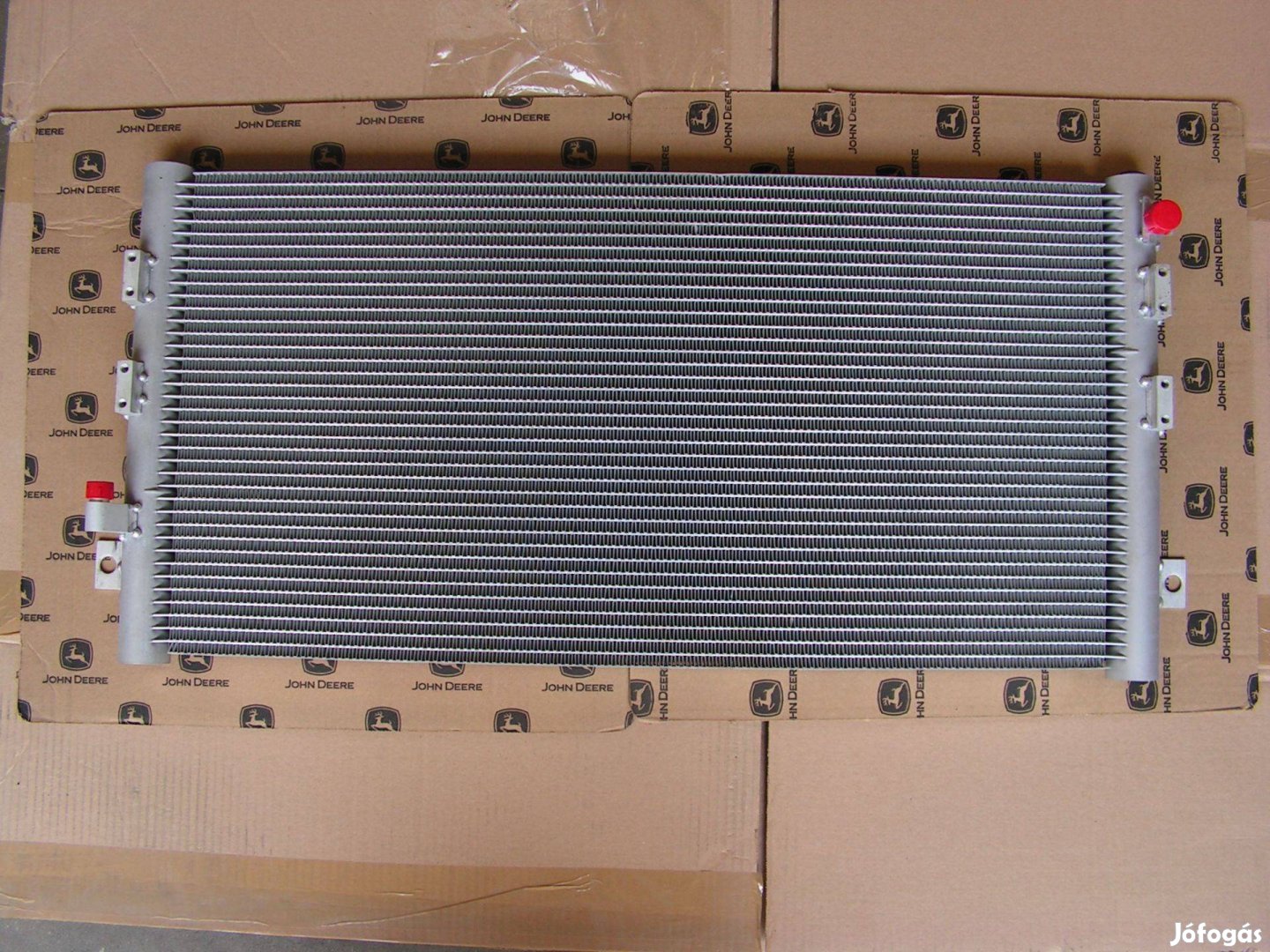 John Deere 8R-seria kondenzátor radiátor RE560741