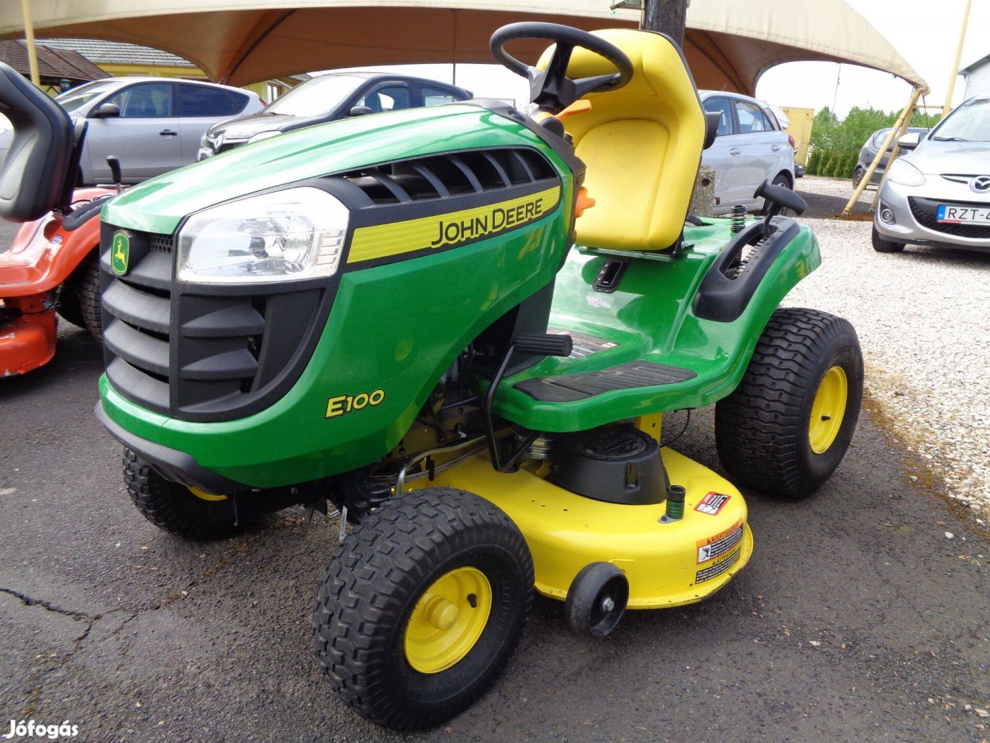 John Deere E100 USA 17.5 LE fűnyírótraktor fűnyíró traktor