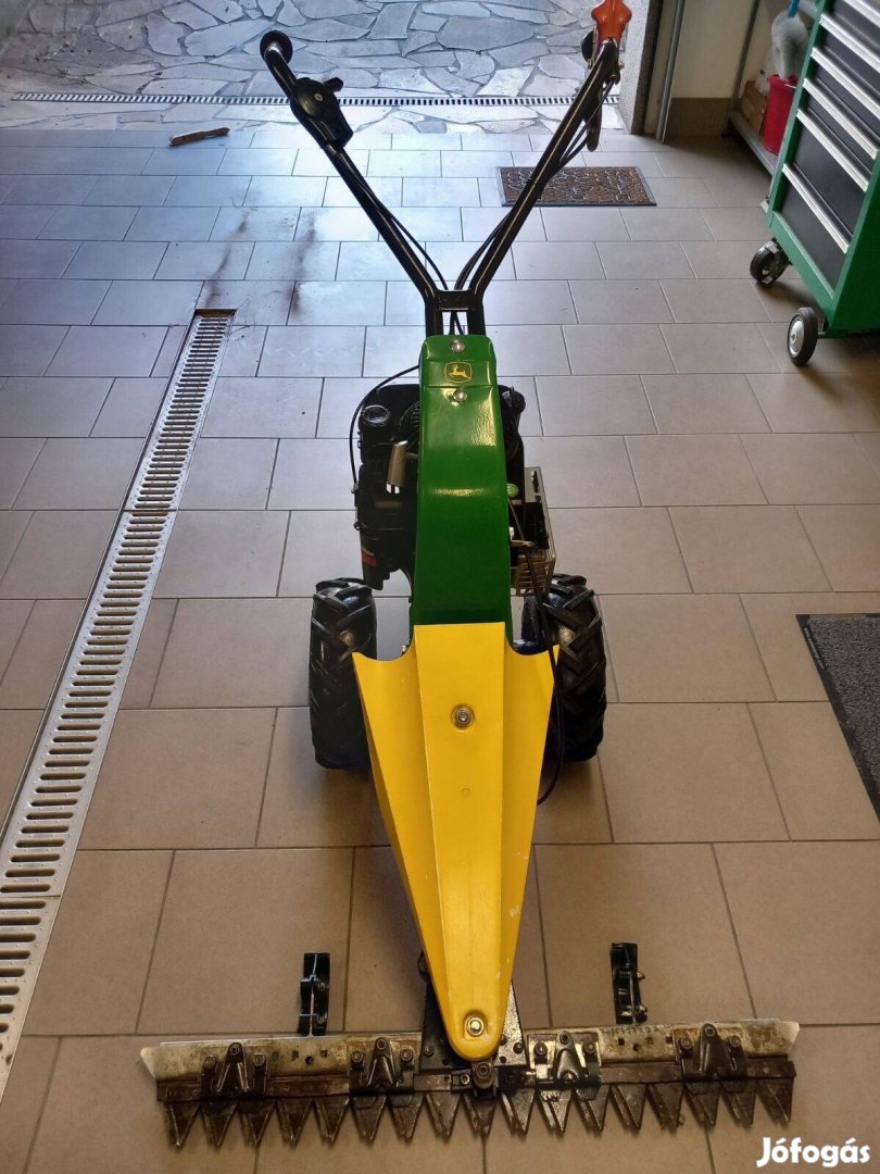 John Deere alternaló kasza