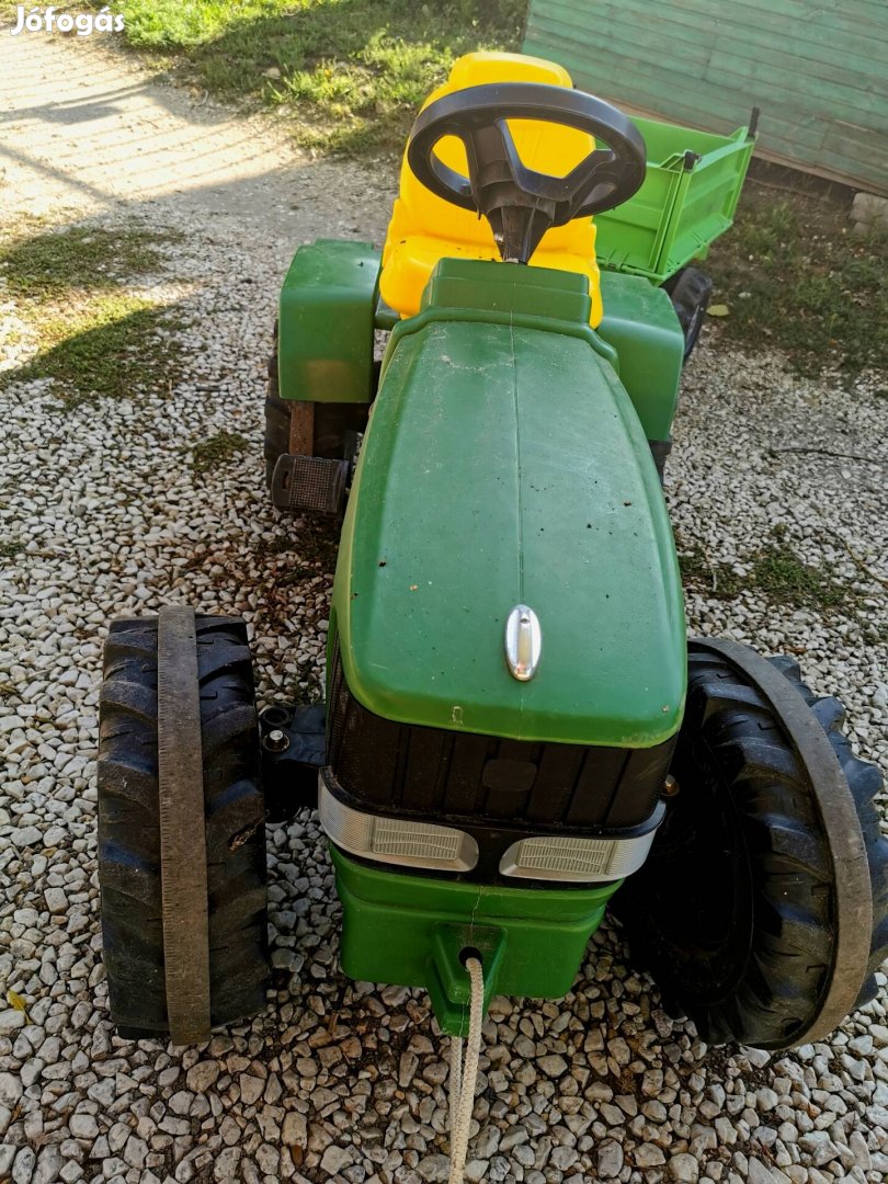 John Deere játék lábbal hajtható traktor +pótkocsi 