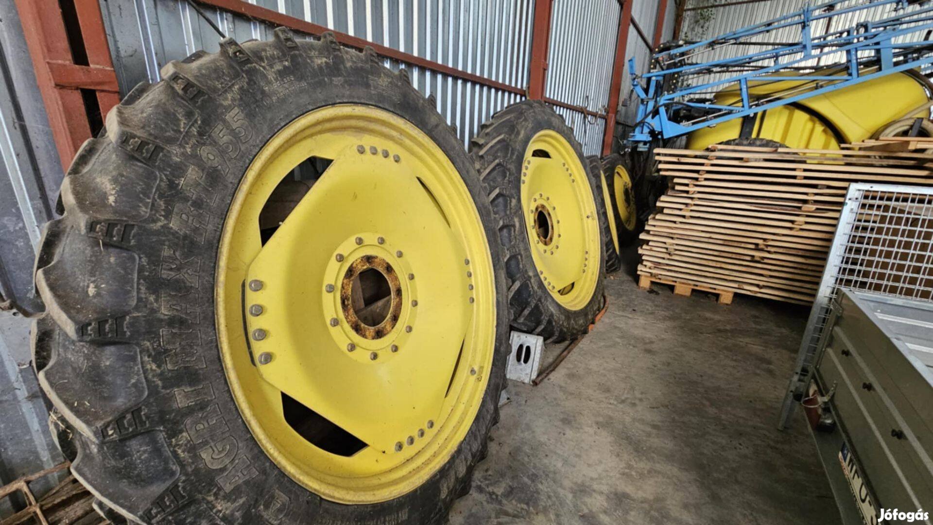 John Deere művelőkerék garnitúra