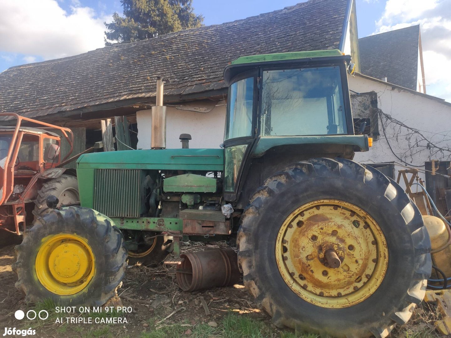 John Deere traktor eladó 