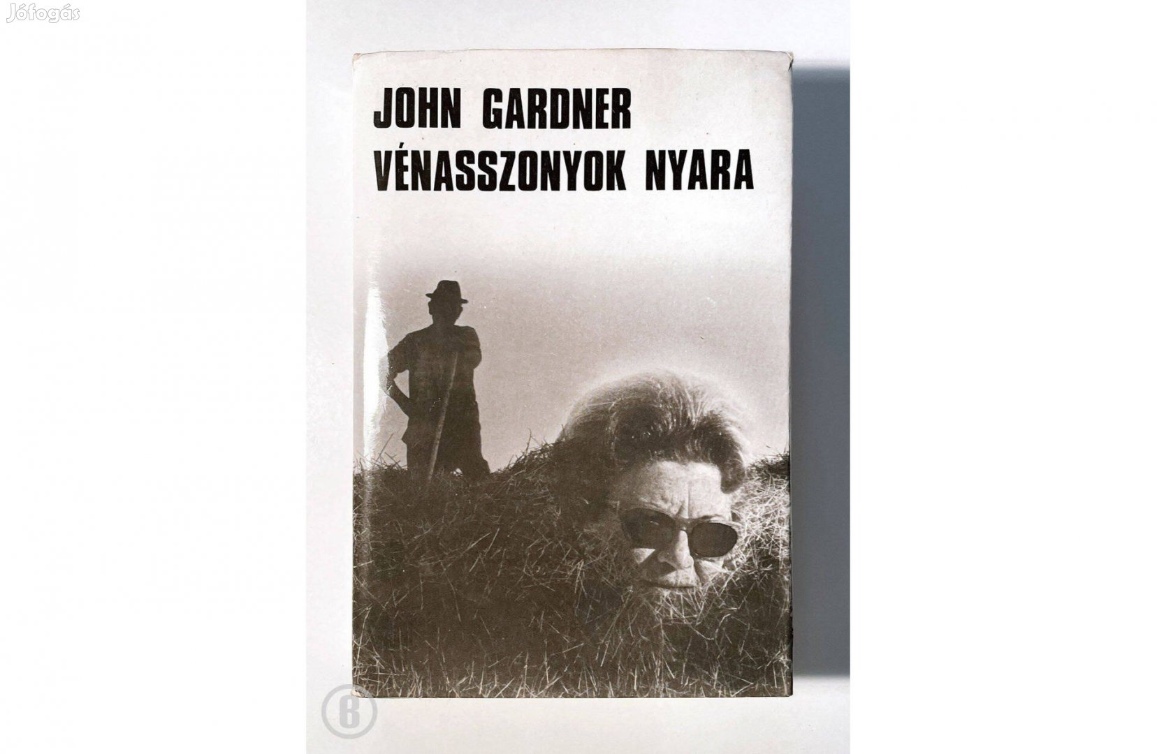 John Gardner: Vénasszonyok nyara (Európa 1981)