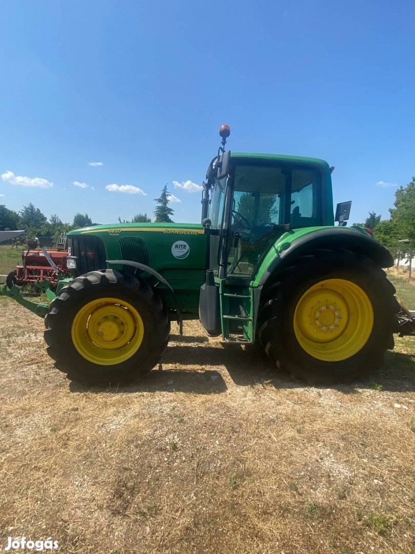 Johndeere6820