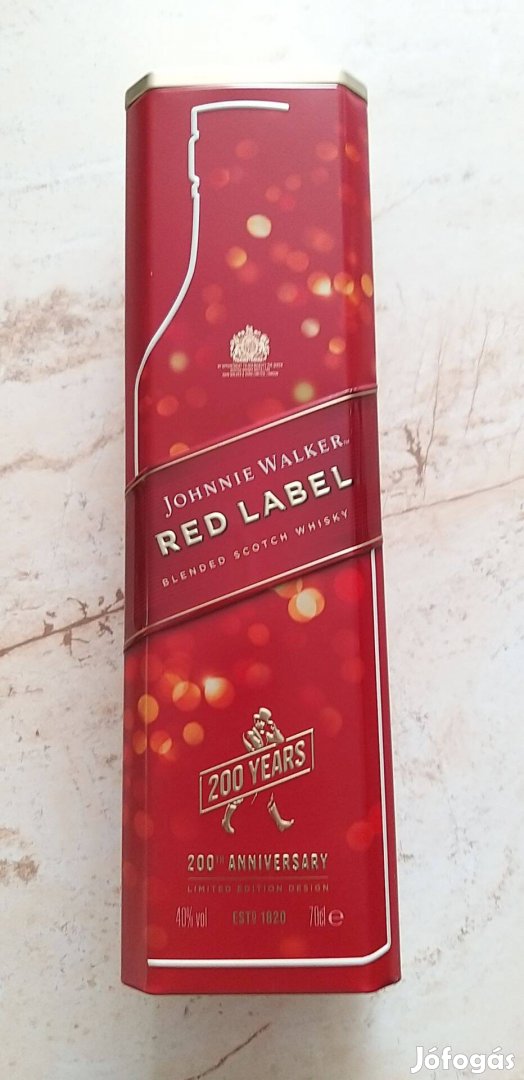 Johnnie Walker 200 éves évforduóls fém díszdoboz